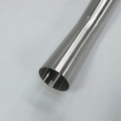 Performance Free Flow Race Front Down Pipes for VW GOLF 8R 2019-2023 Tuning Heat Shield Exhaust Downpipe